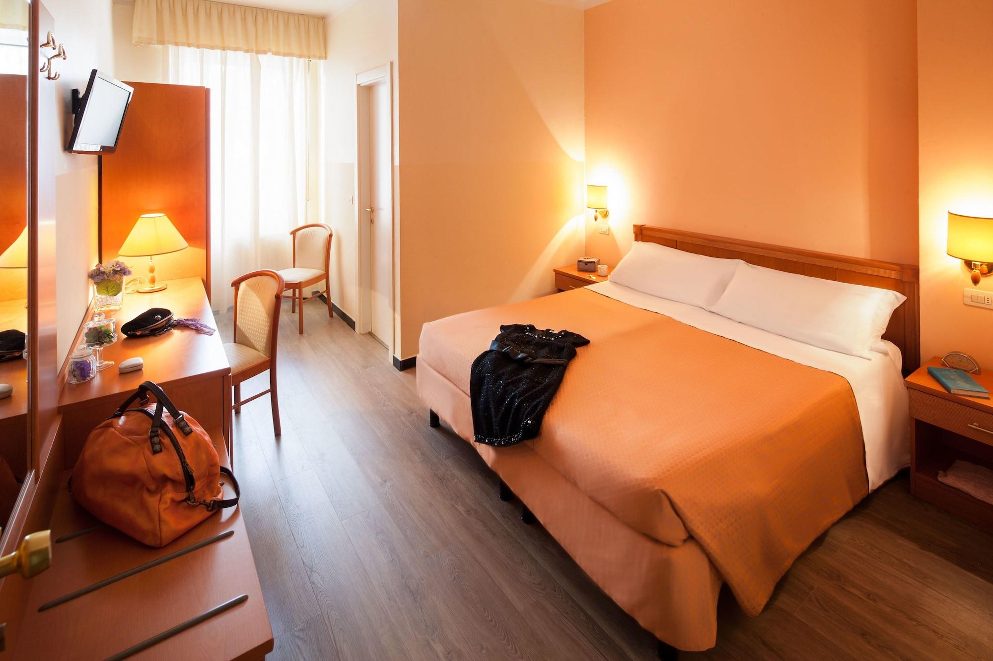 Hotel Curtis Centrale Alassio Exterior foto